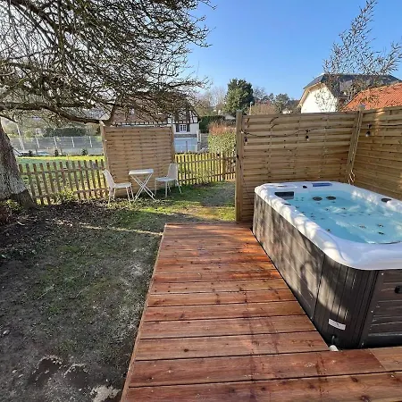 公寓 Avec Jacuzzi - Acces Piscine Partagee