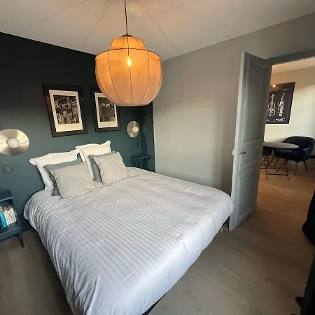 Avec Jacuzzi - Acces Piscine Partagee * 滨海克里耶勒