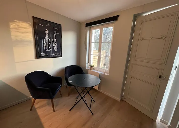 Apartment Avec Jacuzzi - Acces Piscine Partagee